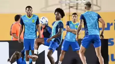 Choosing When To Switch Watching Two World Cup Matches Kicking Off At The Same Time